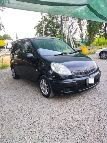 маза 323: Toyota Funcargo: 2003 г., 1.3 л, Автомат, Бензин, Van