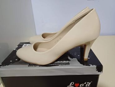 cipele za odelo: Pumps, 38