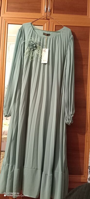 54 ölçülü gündəlik paltarlar: Повседневное платье, Макси, 7XL (EU 54)