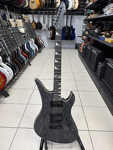 Электрогитара Schecter (серия типа C/Avenger) в матовой черно‑серой