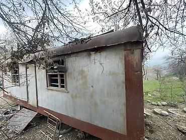 Вагоны: Передвижной металлический вагончик/бытовка (каркас из стали, обшивка — 13