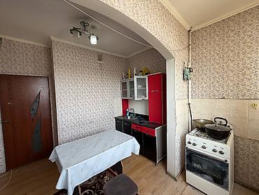 ысык кол комната: 1 бөлмө, 45 м², 1000 түркүн 106-серия жакшыртылган, 5 кабат, Косметикалык оңдоо — 5