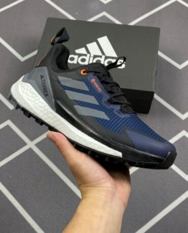 Кроссовки и спортивная обувь: Adidas terrex 🔥🔥