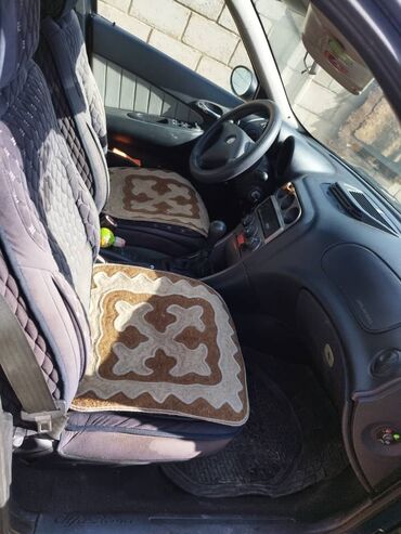 кузов на метал: Alfa Romeo 156: 2000 г., 2 л, Механика, Бензин, Седан