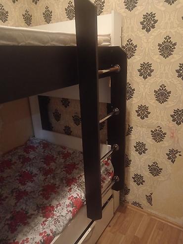 kravat islenmis: İşlənmiş, İkinəfərlik çarpayı, Bazalı, Matras ilə, Siyirməli, Azərbaycan — 4