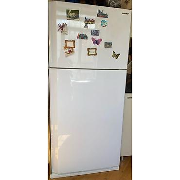 Soyuducu Sharp modeli 400₼ .Unvan Buzovna &Rumi