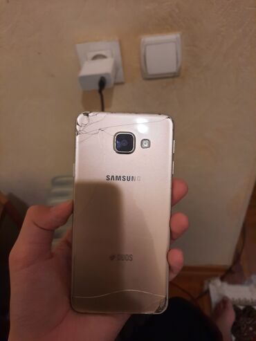 Samsung: Samsung Galaxy A3 2016, Б/у, 16 ГБ, цвет - Золотой, 2 SIM — 6