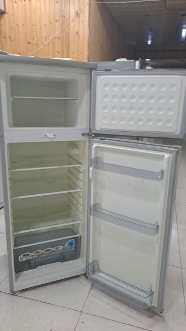 zil satilir: 2 двери Холодильник Продажа