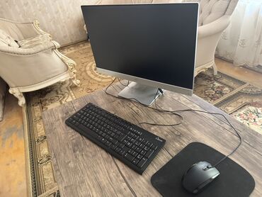 Masaüstü kompüterlər və iş stansiyaları: HP Kompyuter seti