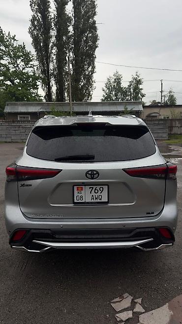 Toyota: Toyota Highlander: 2023 г., 2.5 л, Автомат, Бензин, Кроссовер — 5