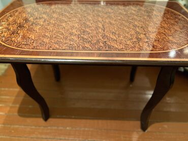 Qonaq masası, İşlənmiş, Açılmayan, Dördbucaq masa, Azərbaycan