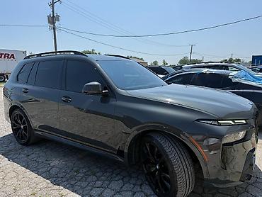 Унаа сатуу: BMW X7: 2023 г., 3 л, Автомат, Бензин, Жол тандабас — 2