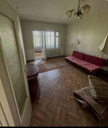 3 комнаты, 62 м², 105 серия, 4 этаж, Старый ремонт