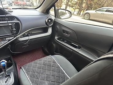 Toyota: Toyota Prius: 2016 г., 1.5 л, Вариатор, Гибрид, Хэтчбэк — 8