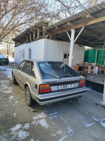 водовоз машина купить: Nissan Bluebird: 1986 г., 1.5 л, Вариатор, Бензин, Хэтчбэк