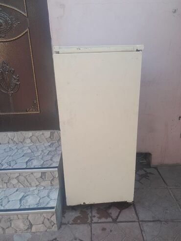 Aspiratorlar: İşlənmiş 1 qapılı Soyuducu Satılır, rəng - Ağ, Təkərli