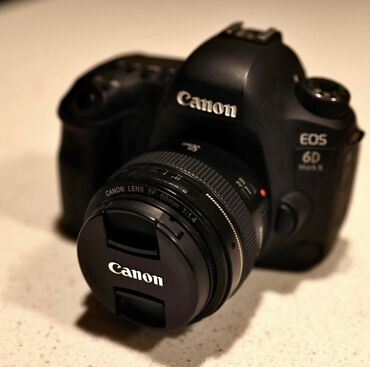 Фотоаппараттар: Выкупаю из USA Фотоаппарат Canon EOS 6D Mark II + объектив Canon EF