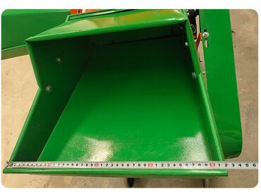 Товары и оборудование для с/х животных: Измельчитель кормов Demetra DM-400 3 кВт — Надёжный помощник на ферме at lalafo.kg — 9 Товары и оборудование для с/х животных: Измельчитель кормов Demetra DM-400 3 кВт — Надёжный помощник на ферме — 9