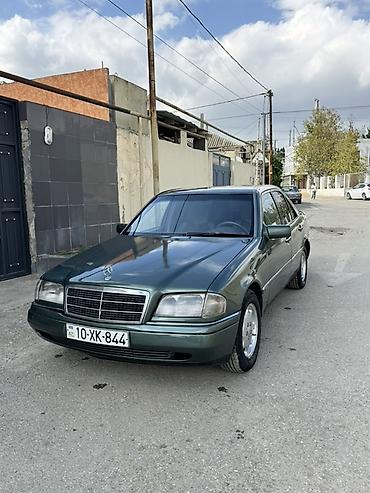kia cerato 2008: Mercedes-Benz C-Class (W202) sedan - Kuzov: 4 qapılı sedan, tünd — 1