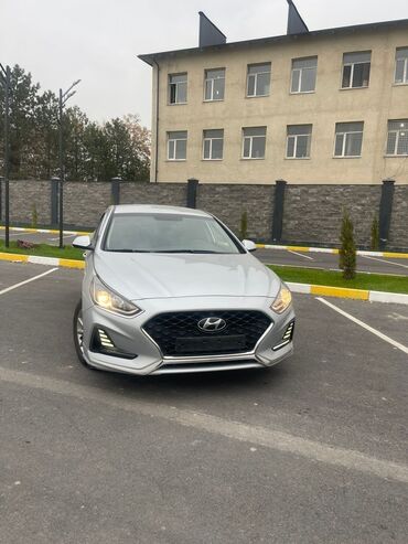 Hyundai: Hyundai Sonata: 2018 г., 2 л, Типтроник, Газ, Седан