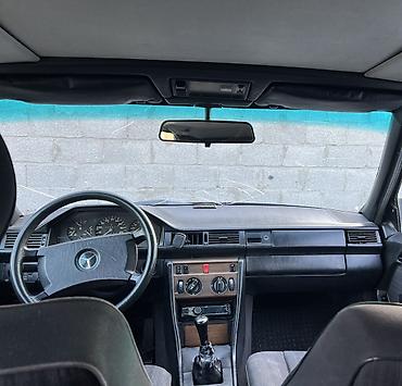 bye e5: Mercedes-Benz W124: 1990 г., Седан — 7