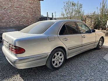 2 2дизель: Mercedes-Benz E-Class: 2001 г., 2.2 л, Автомат, Дизель — 6