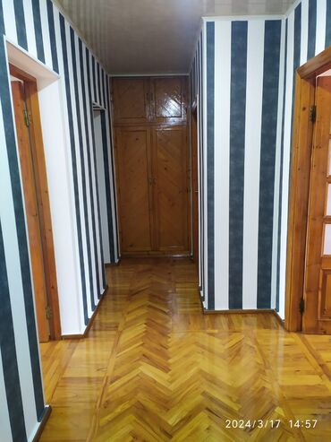 Köhnə tikili: Mənzil – çoxmərtəbəli daş binada - Plan: ayrıca otaq, mətbəx, sanitar — 6