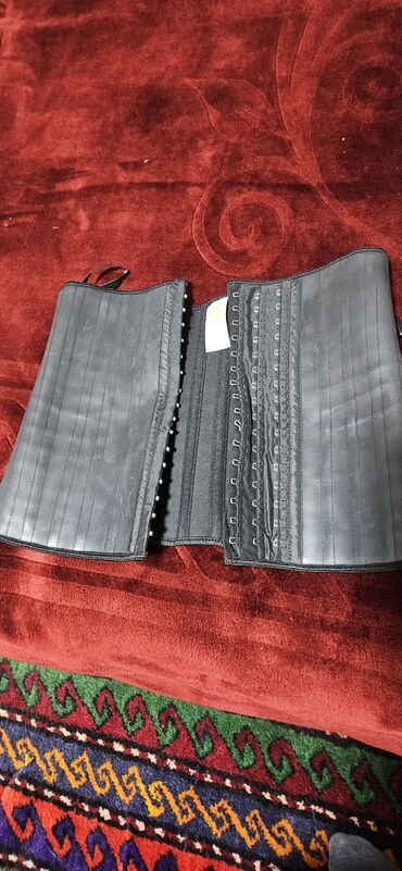 утягивающее белье для полных женщин: Qadın bel formalaşdırıcı korset - Rəng: qara - Model: bel