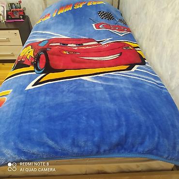 Uşaq örtüyü – Cars (Şimşək Makvin) dizaynlı - Material: yumşaq lalafo.az -da Uşaq örtüyü – Cars (Şimşək Makvin) dizaynlı - Material: yumşaq