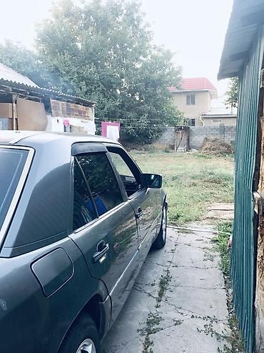 молдинг w220: Mercedes-Benz W124: 1991 г., 2.3 л, Механика, Бензин, Седан — 4