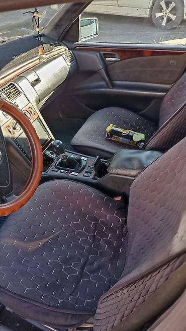 r 21: Mercedes-Benz E-Class: 1999 г., 2.3 л, Механика, Бензин, Седан — 7