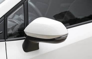 Toyota: Toyota Corolla: 1.8 l | 2024 il Sedan — 10