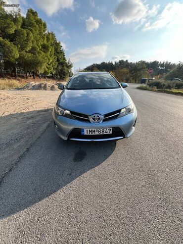 Toyota: Toyota Auris: 1.4 l. | 2013 έ. Χάτσμπακ