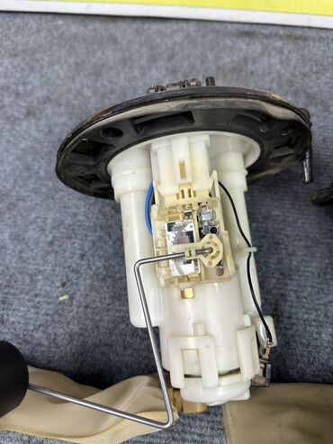 Бензонасосы: Бензонасос Honda 2002 г., Б/у, Оригинал, Германия — 8