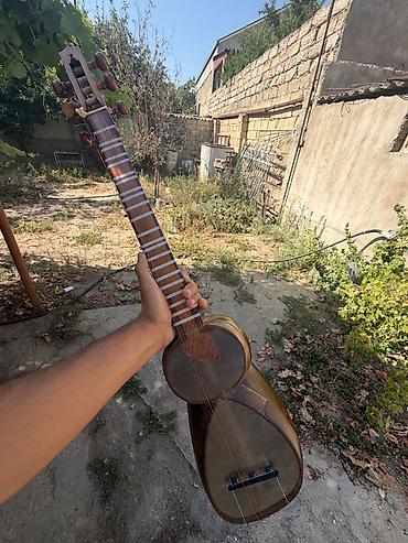 tar: Tar – milli simli musiqi aləti - Korpus: iki hissəli armud formalı — 9