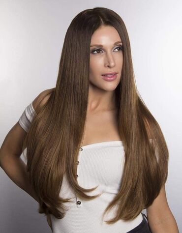 Perike i klipse: Perike
Cena 3200 din — 20