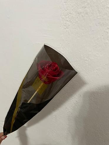 Декоративные цветы: СРОЧНО ❗❗ продаются готовые букеты 💐 из атласных лент также по штучно — 10