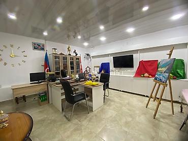 Kommersiya daşınmaz əmlakının satışı: Təcili satılır!!! Şəhərin mərkəzində 8 Noyabr metrosuna piyada 6-7 — 2