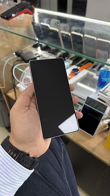 samsung galaxy tab a8: Samsung Galaxy S25 Ultra, Б/у, 256 ГБ, цвет - Серебристый, 1 SIM, eSIM — 6