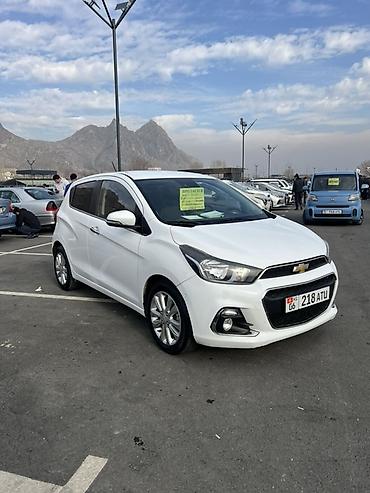 Chevrolet: Chevrolet Spark: 2016 г., 1 л, Автомат, Бензин, Хэтчбэк — 2