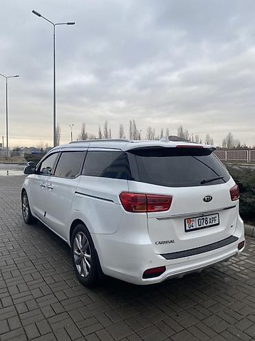 Kia: Kia Carnival: 2019 г., 2.2 л, Автомат, Дизель, Минивэн — 6
