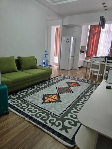 район цум: 2 комнаты, 60 м², Элитка, 3 этаж, Евроремонт