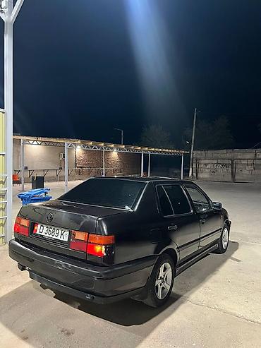 1994: Volkswagen Vento: 1994 г., Седан — 6