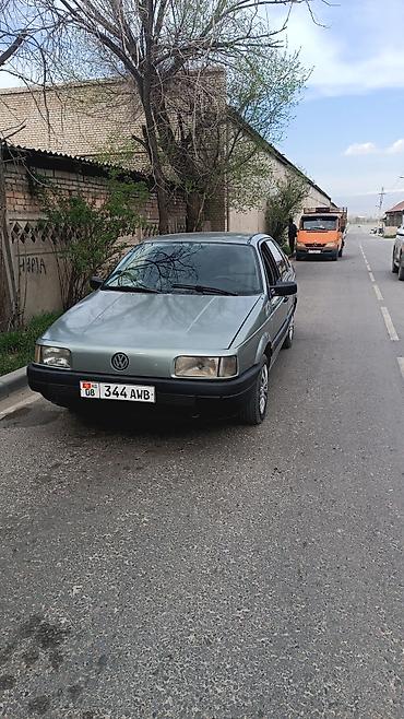 автономка 24в: Volkswagen Passat: 1989 г., 1.8 л, Механика, Газ, Седан — 1