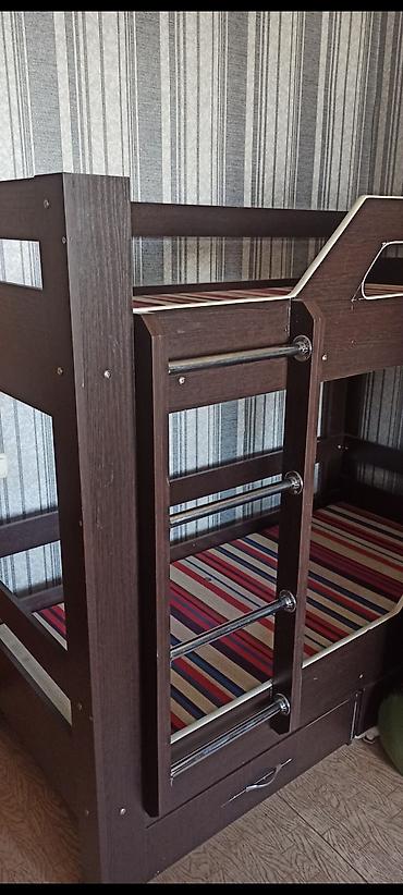 bunk bed: Двухъярусная детская кровать, Б/у, Натуральное дерево, цвет - Коричневый — 3