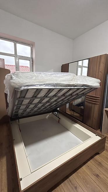 razin is: Perladan yataq desti bazalidir Cox az islenib yeniden — 7