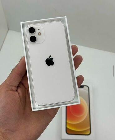 Apple iPhone: IPhone 12 mini, Б/у, 128 ГБ, Белый, Зарядное устройство, Защитное стекло, Чехол, 86 %