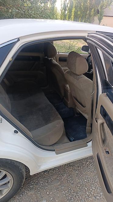 sprinter 4 4: Daewoo Lacetti: 2003 г., 1.5 л, Автомат, Седан — 4