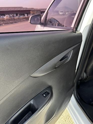 Chevrolet: Chevrolet Spark: 2019 г., 1 л, Бензин, Хэтчбэк — 18