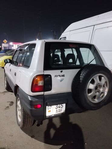 тайота алипарт: Toyota RAV4: 1996 г., 2 л, Автомат, Бензин, Кроссовер